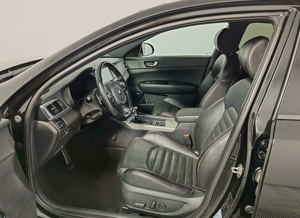 Kia Optima 2.4 AT (188 л.с.)