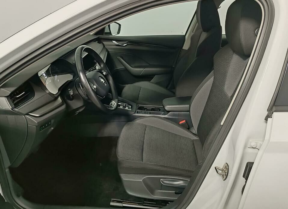 Skoda Octavia 1.4 AT (150 л.с.)