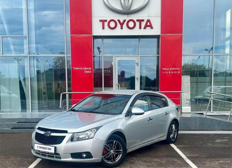 Chevrolet Cruze 1.6 MT (109 л.с.)