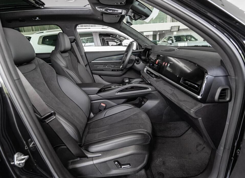 Geely Monjaro, I 2.0 AT (238 л.с.) 4WD