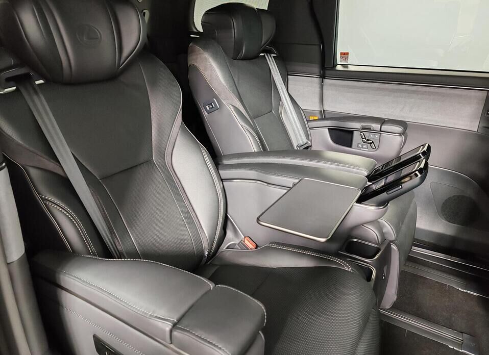 Lexus LM, II 350h 2.5hyb CVT (190 л.с.) 4WD