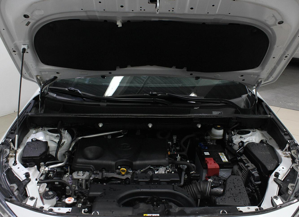 Toyota RAV4, V (XA50) 2.5 AT (199 л.с.) 4WD