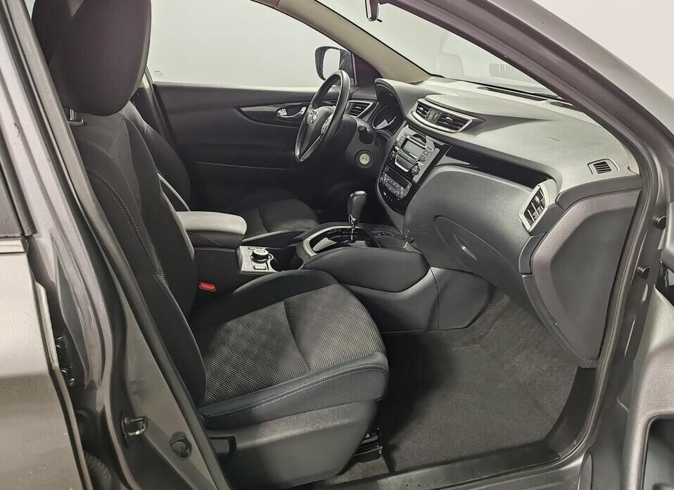 Nissan Qashqai, II 2.0 CVT (144 л.с.) 4WD