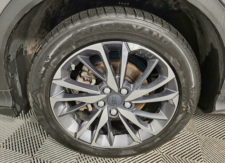 Geely Coolray 1.5 AMT (150 л.с.)