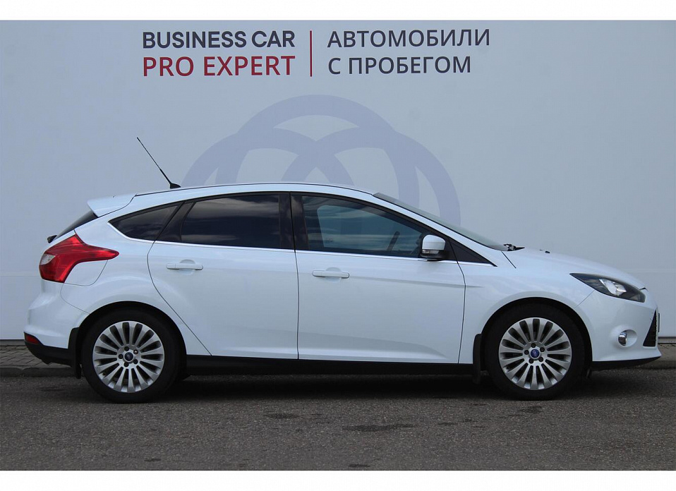 Ford Focus, III 1.6 AMT (125 л.с.)