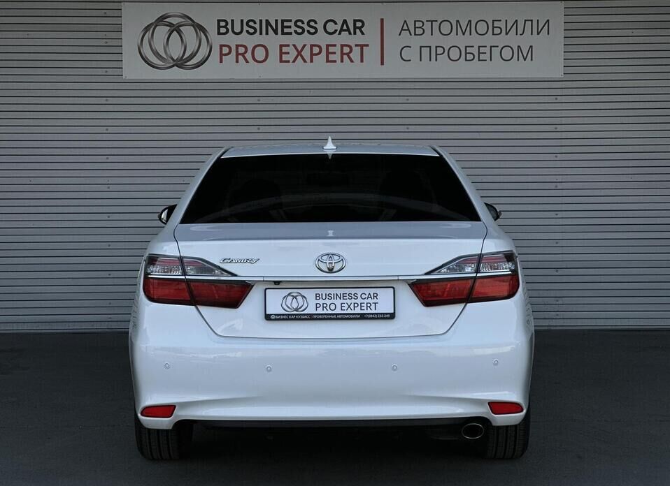 Toyota Camry, VII (XV50) Рестайлинг 2.5 AT (181 л.с.)
