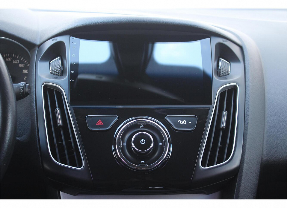 Ford Focus, III 1.6 AMT (125 л.с.)