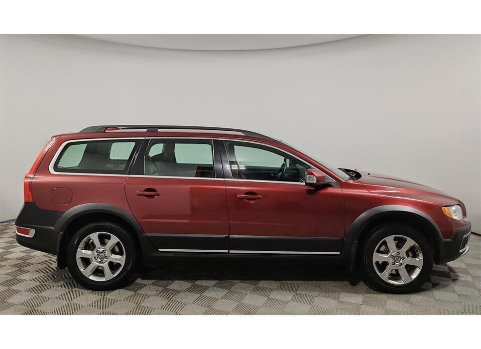 Volvo XC70, II 3.2 AT (238 л.с.) 4WD