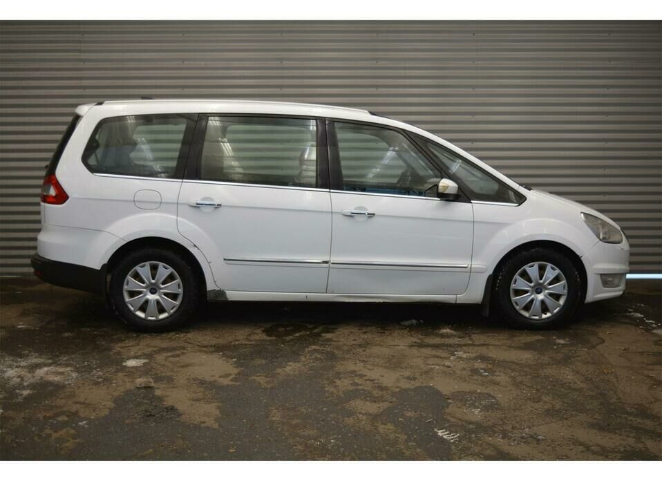 Ford Galaxy 2.0d AT (140 л.с.)