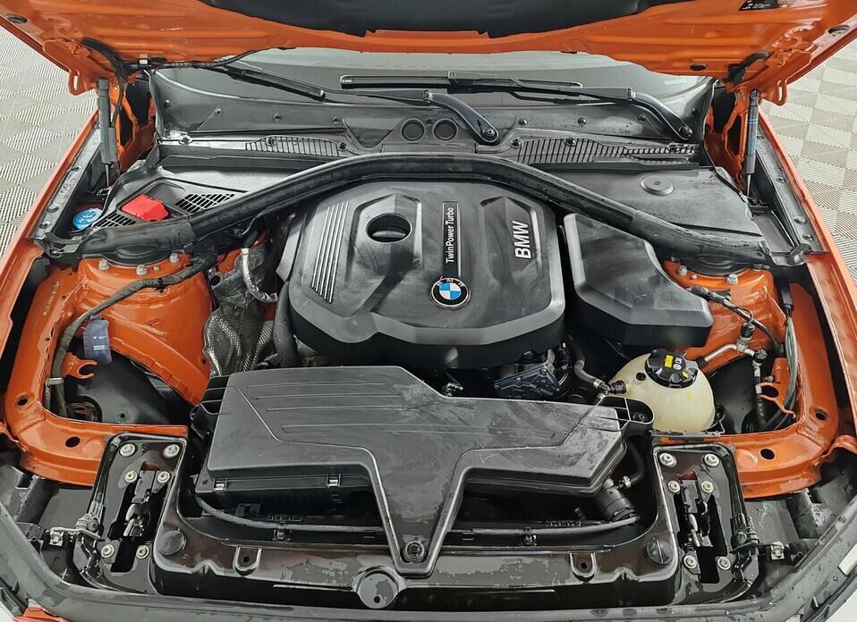 BMW 1 серии, II (F20/F21) Рестайлинг 118i 1.5 AT (136 л.с.)