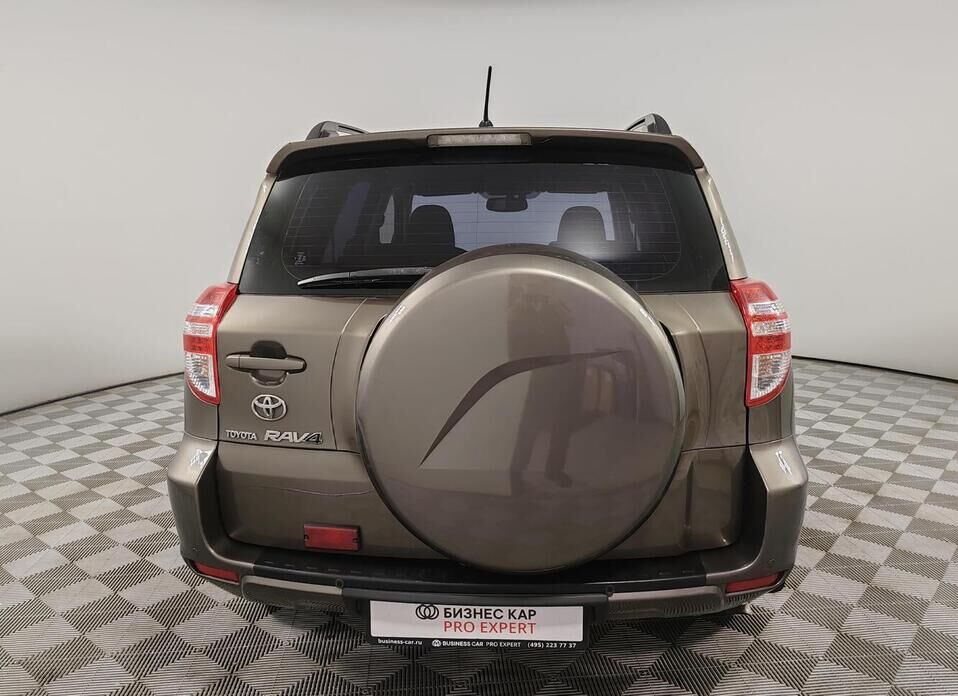 Toyota RAV4 2.4 AT (170 л.с.) 4WD
