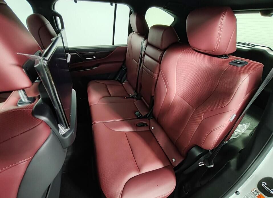 Lexus LX, IV 600 3.5 AT (415 л.с.) 4WD