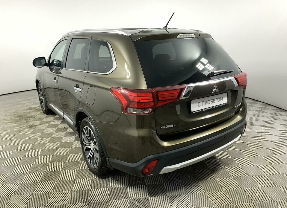 Mitsubishi Outlander 3.0 AT (230 л.с.) 4WD