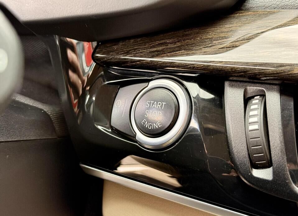 BMW X6, II (F16) 30d 3.0d AT (249 л.с.) 4WD