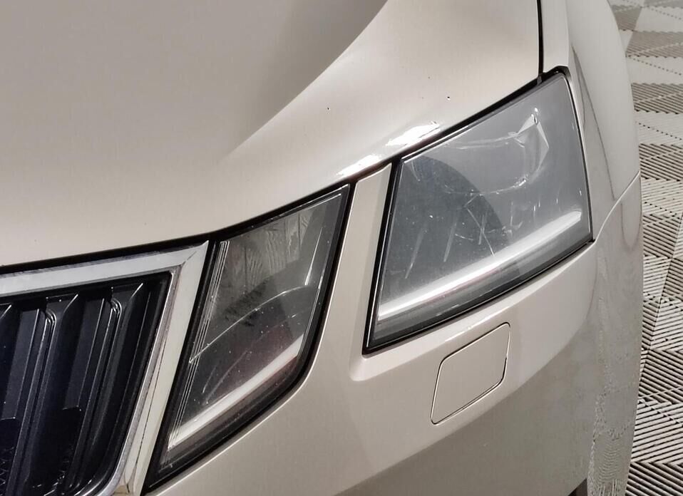 Skoda Octavia, III (A7) Рестайлинг 1.8 AMT (180 л.с.)