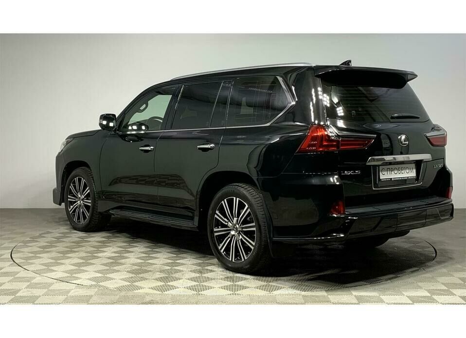 Lexus LX 570 5.7 AT (367 л.с.) 4WD