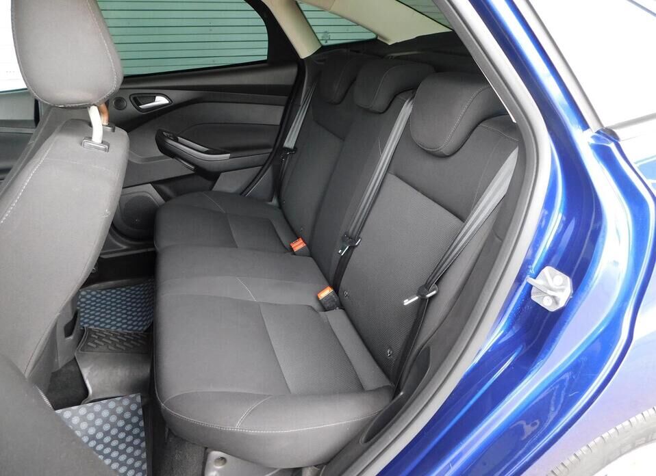 Ford Focus, III Рестайлинг 1.6 AMT (125 л.с.)