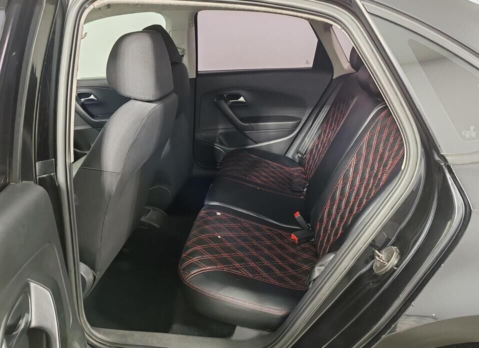 Volkswagen Polo, V 1.6 MT (105 л.с.)