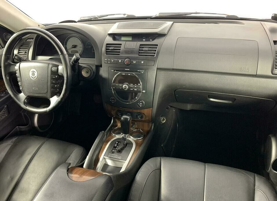 SsangYong Rexton 2.7d AT (186 л.с.) 4WD