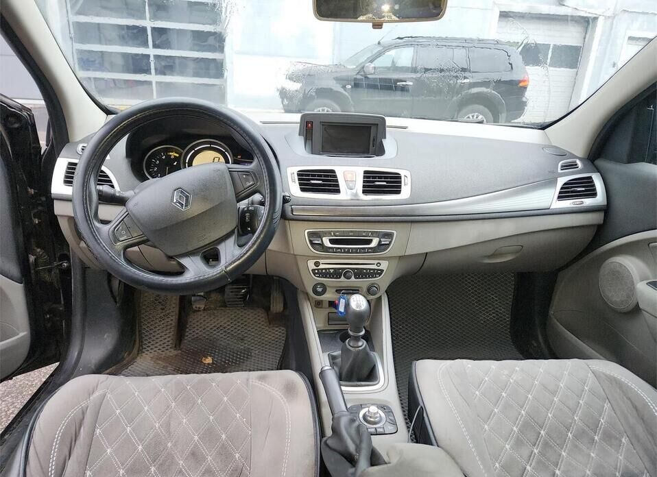 Renault Megane, III 1.5d MT (110 л.с.)