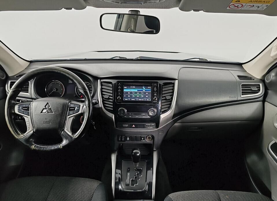 Mitsubishi L200, V 2.4d AT (154 л.с.) 4WD