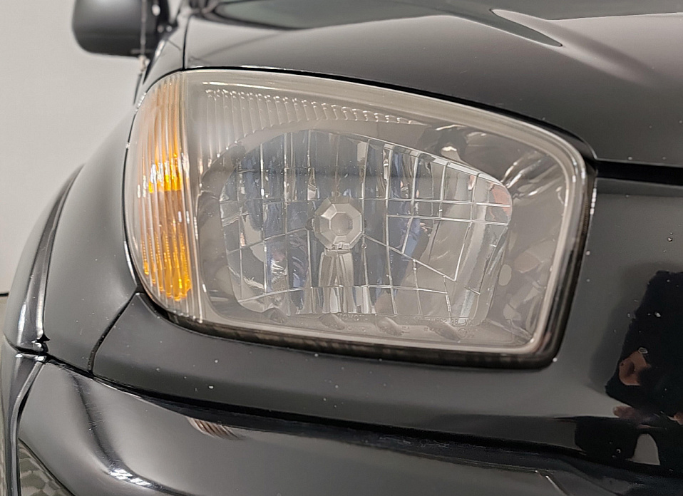 Toyota RAV4, II (XA20) 2.0 AT (150 л.с.) 4WD