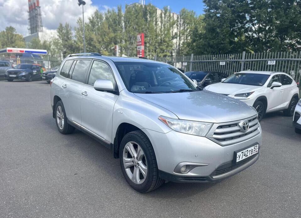 Toyota Highlander 3.5 AT (273 л.с.) 4WD