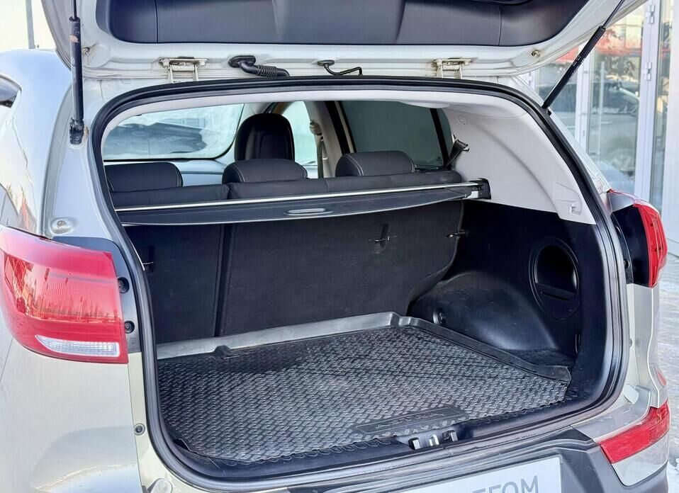 Kia Sportage, III Рестайлинг 2.0 AT (150 л.с.) 4WD