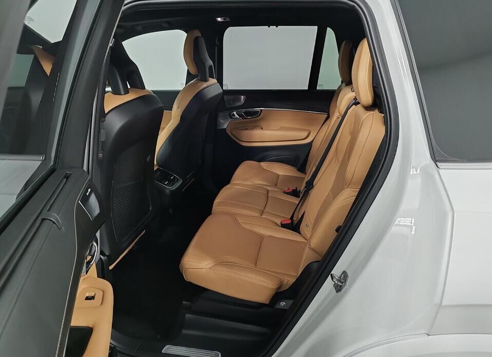 Volvo XC90, II Рестайлинг B5 2.0d AT (235 л.с.) 4WD