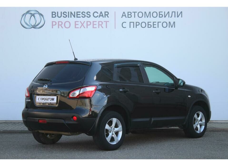 Nissan Qashqai 2.0 CVT (141 л.с.)