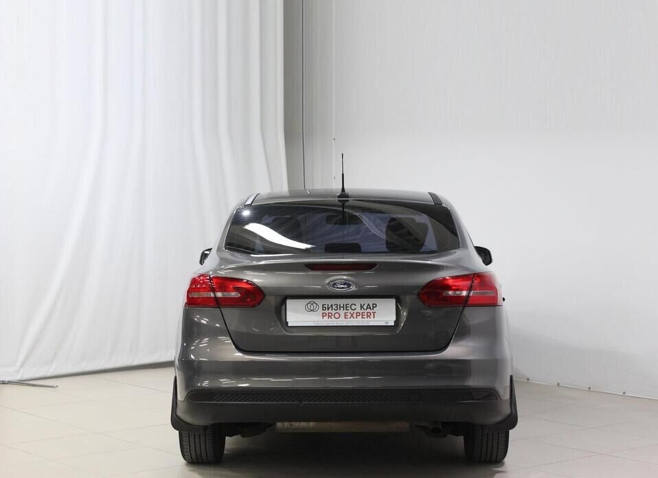 Ford Focus 1.6 AMT (125 л.с.)