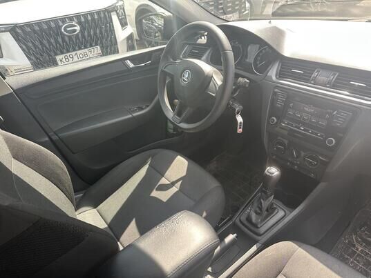Skoda Rapid, 2019&nbsp;г., 72&nbsp;565&nbsp;км