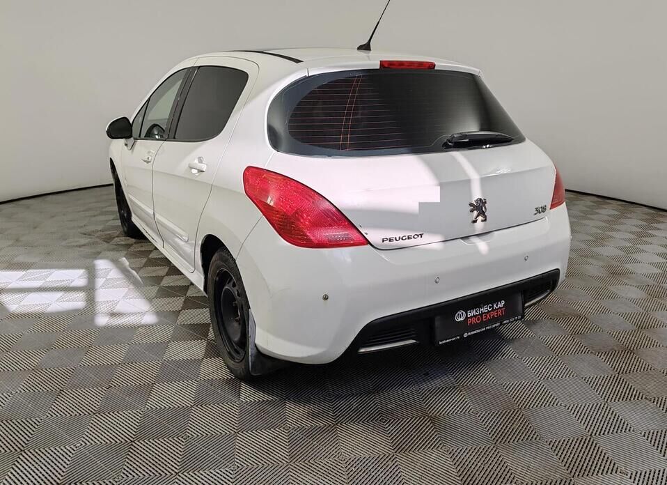 Peugeot 308, I 1.6 AT (120 л.с.)