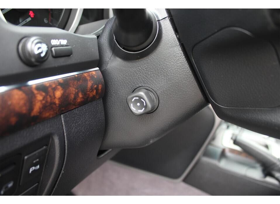 Toyota Land Cruiser, 200 Series Рестайлинг 1 4.5d AT (235 л.с.) 4WD