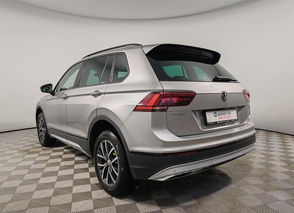 Volkswagen Tiguan, II 2.0d AMT (150 л.с.) 4WD