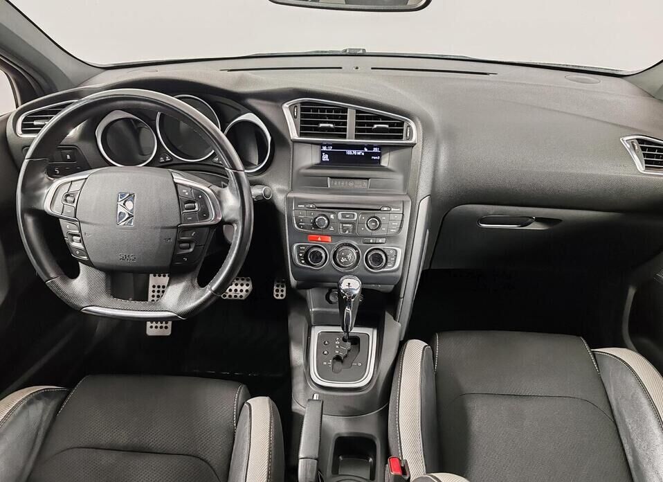 Citroen DS4 1.6 AT (150 л.с.)
