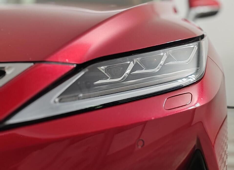 Lexus RX, IV Рестайлинг 300 2.0 AT (238 л.с.) 4WD