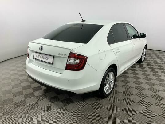 Skoda Rapid, 2018 г., 87 924 км