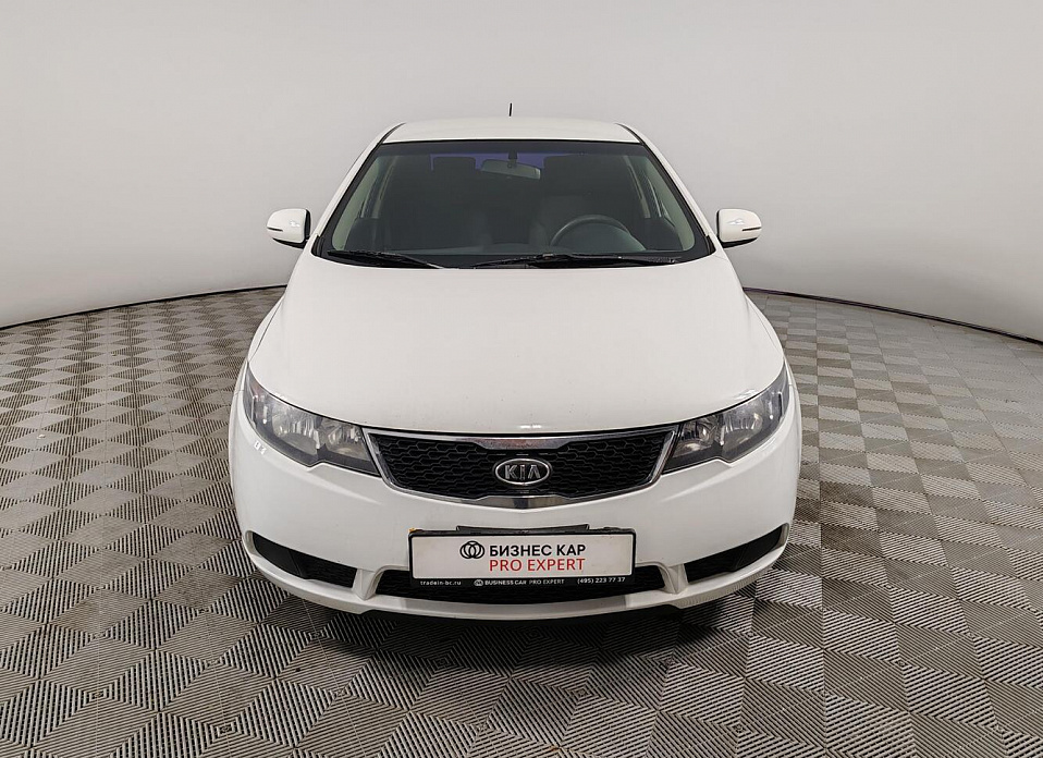 Kia Cerato, II 5-speed 1.6 MT (126 л.с.)