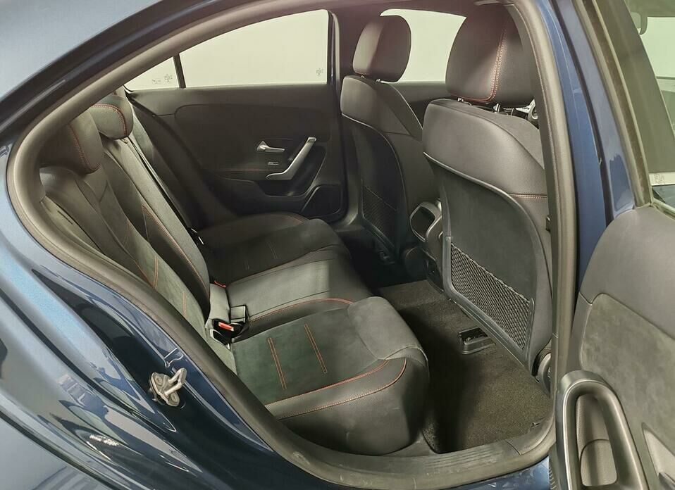 Mercedes-Benz A-Класс 200 1.3 AMT (150 л.с.)