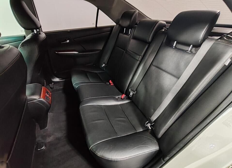 Toyota Camry, VII (XV50) 3.5 AT (249 л.с.)