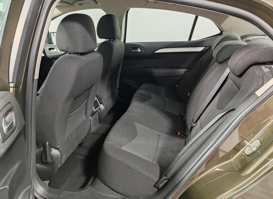 Citroen C4, II 1.6 AT (120 л.с.)