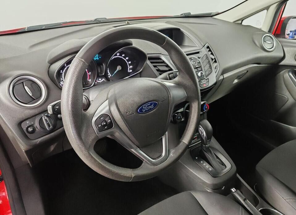 Ford Fiesta 1.6 AMT (105 л.с.)