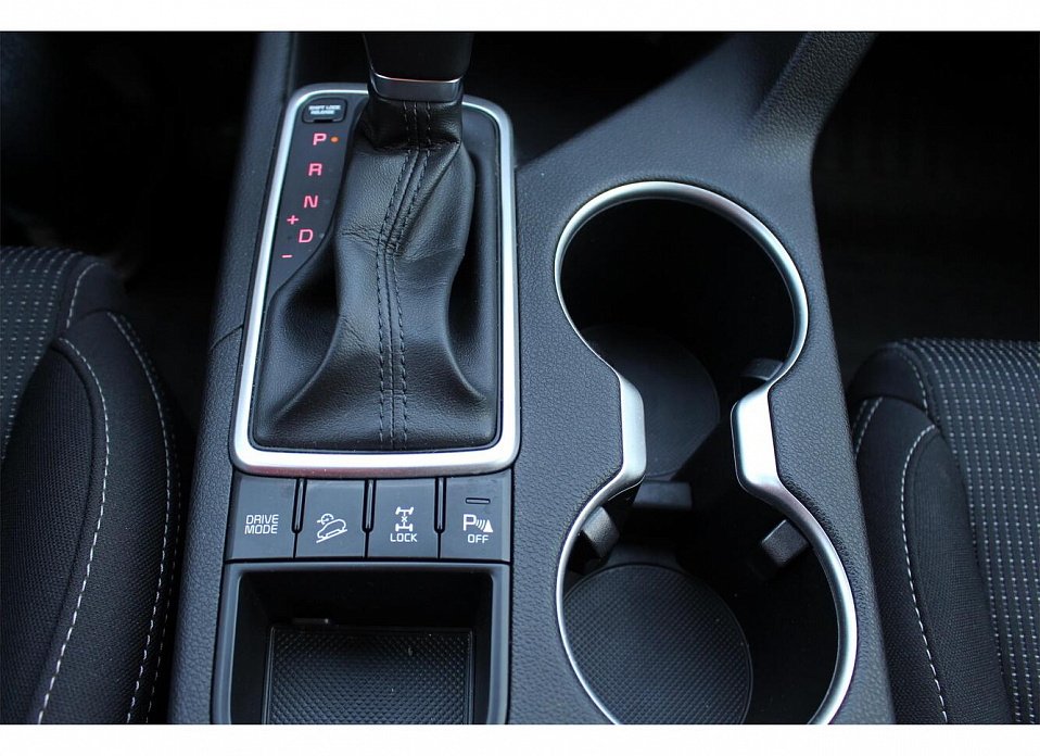 Kia Sportage, IV Рестайлинг 2.0 AT (150 л.с.) 4WD