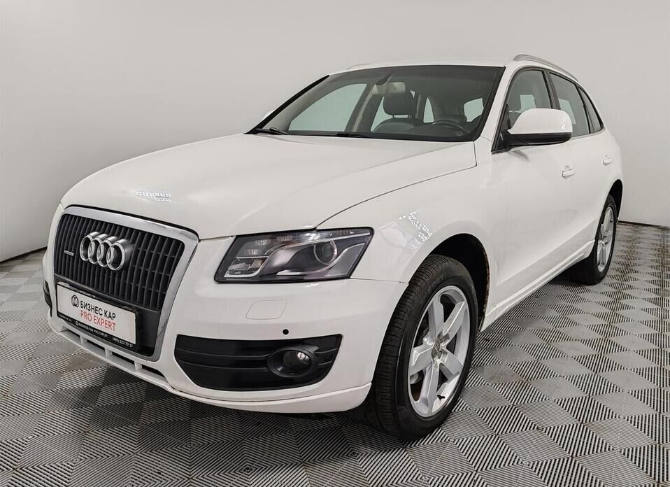 Audi Q5, I (8R) 2.0 AMT (211 л.с.) 4WD