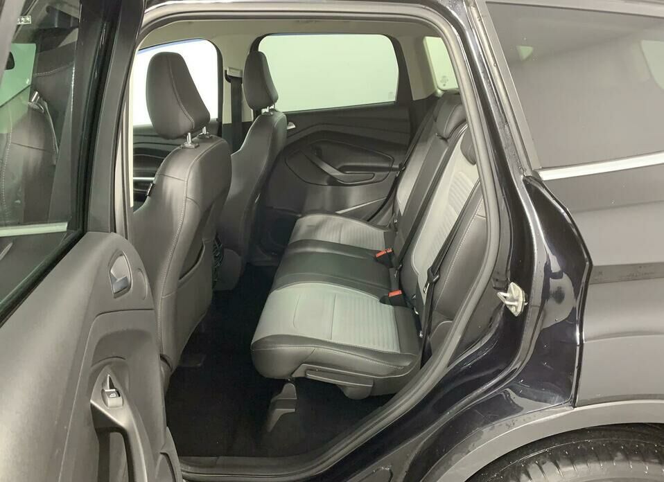 Ford Kuga 1.5 AT (182 л.с.) 4WD