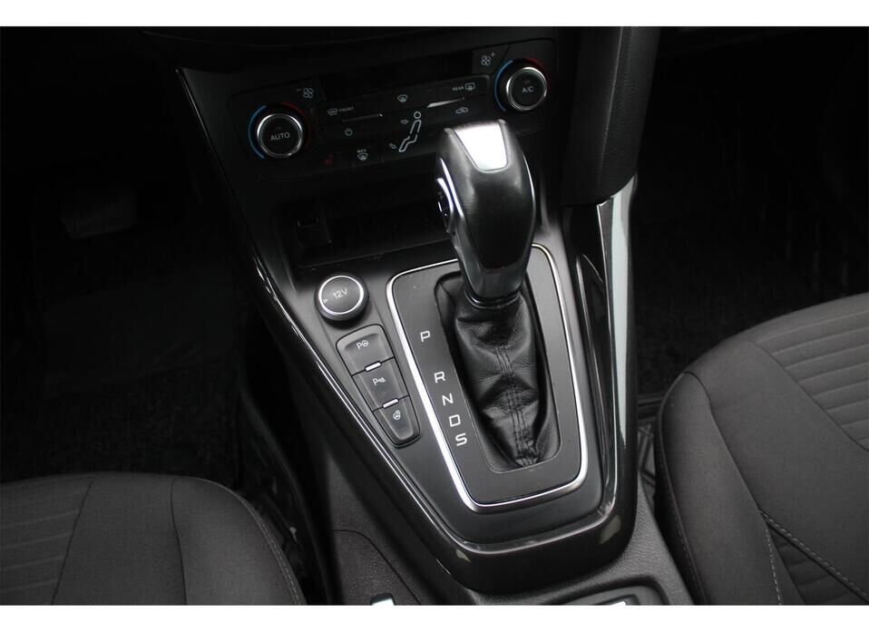 Ford Focus, III Рестайлинг 1.5 AT (150 л.с.)