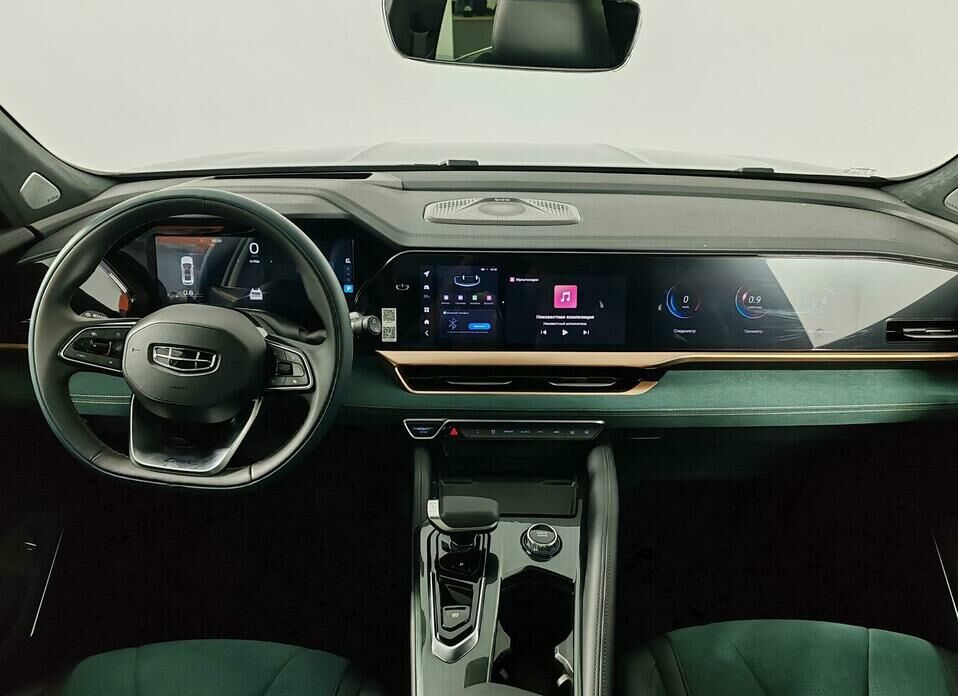 Geely Monjaro 2.0 AT (238 л.с.) 4WD