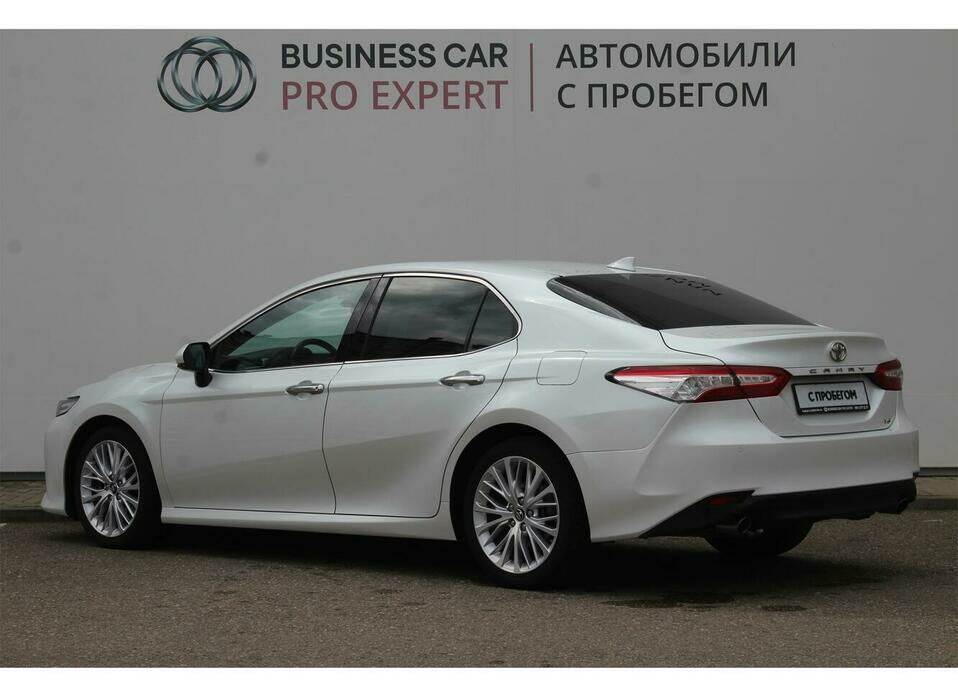 Toyota Camry 3.5 AT (249 л.с.)