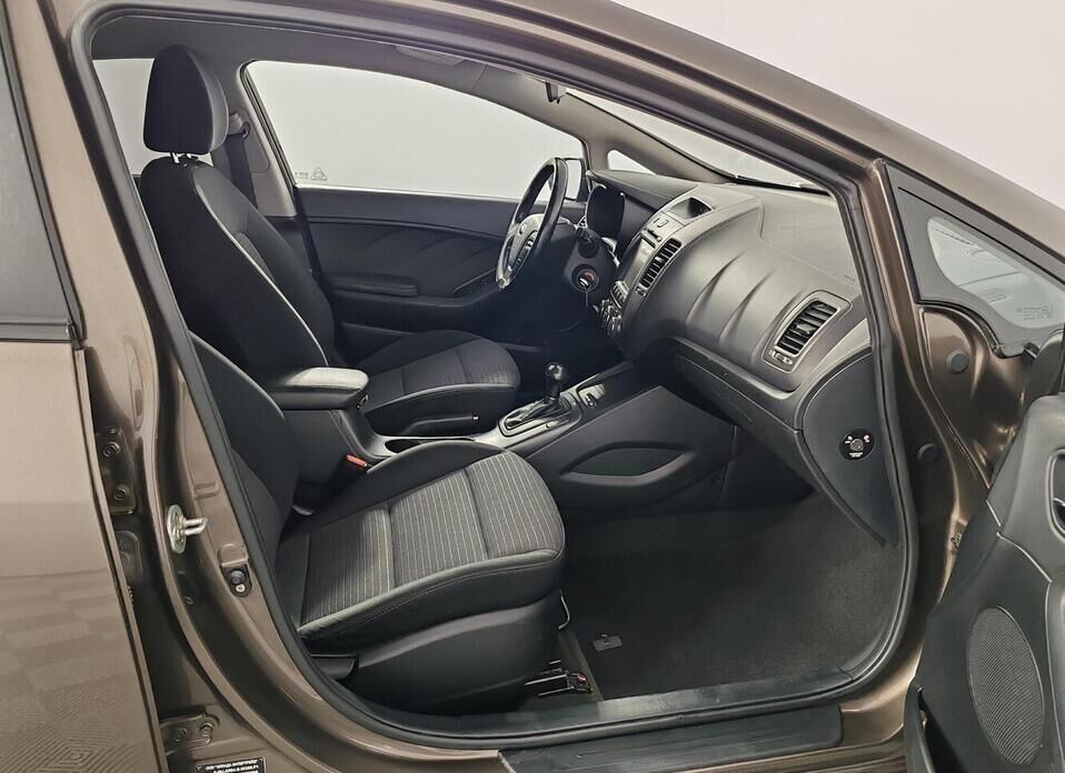 Kia Cerato 1.6 AT (130 л.с.)